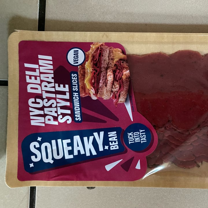 photo of Squeaky Bean NYC Deli Pastrami Style Sandwich Slices shared by @melmoon90 on  16 Jan 2022 - review