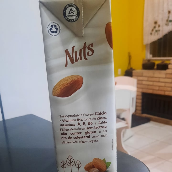 photo of Nuts Leite de amêndoas shared by @rosanarussi on  14 Jul 2021 - review