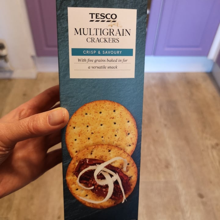 photo of Tesco Multigrain Crackers shared by @juliakrz on  13 May 2022 - review