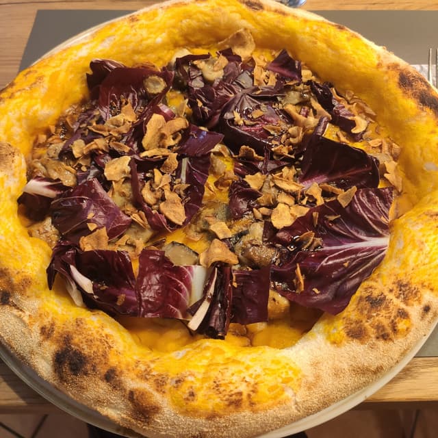 Photo of the dish “Pizza con porcini e zucca”