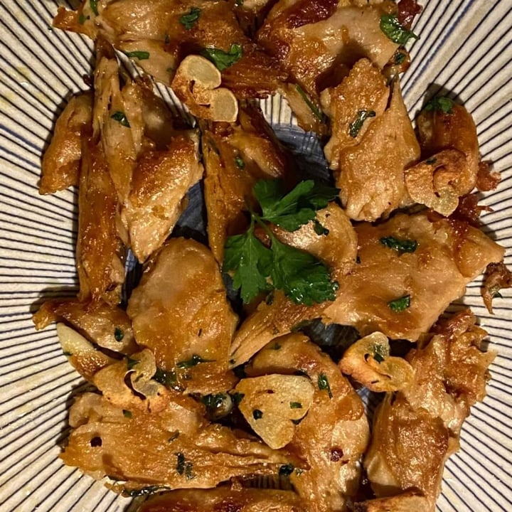 review photo of Mostaza Y Media No pollo al ajillo shared by @lalocadelosgatos8 on 19 Jun 2022 - review