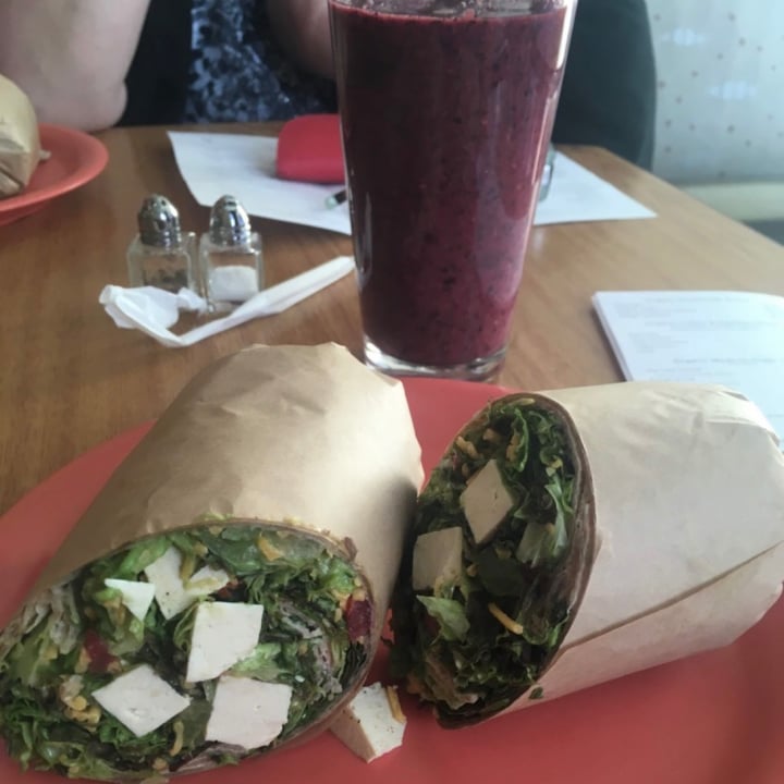 photo of Café del Soul Tofu Wrap shared by @marissal on  15 Aug 2020 - review