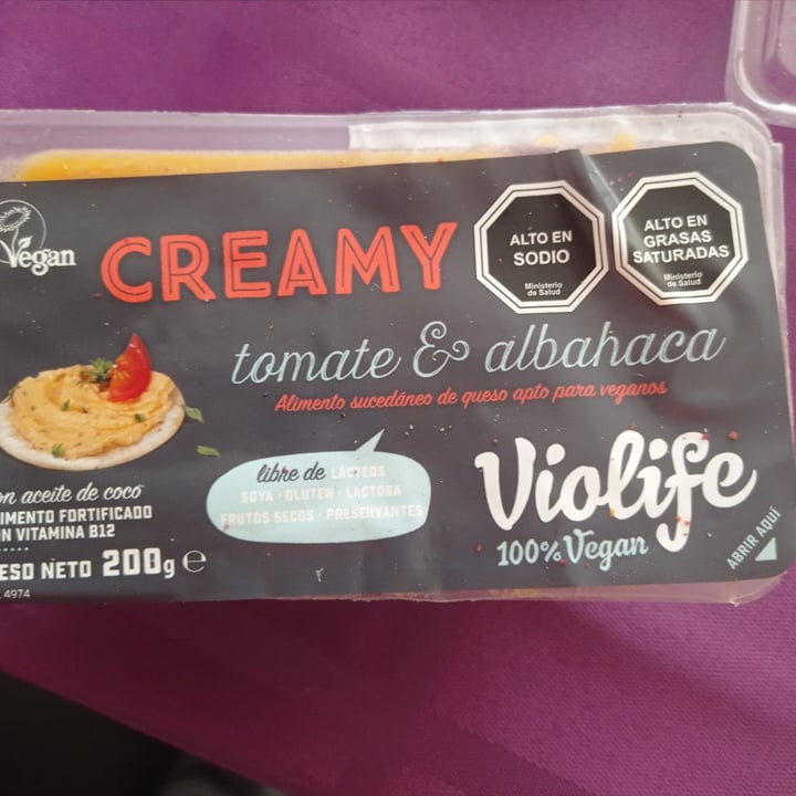 photo of Violife Creamy Tomato and basil shared by @omarchelechg on  11 Jan 2021 - review