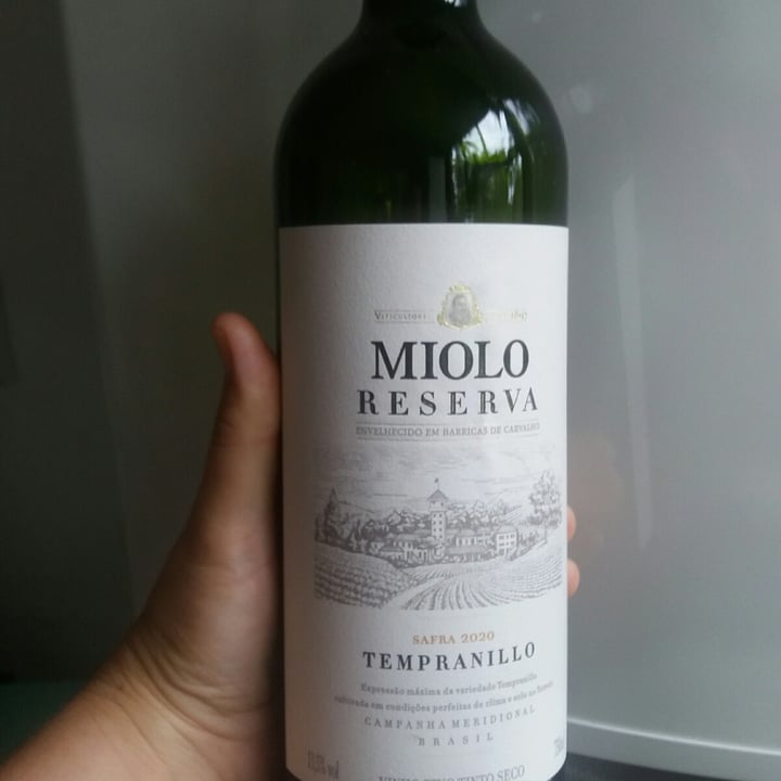 photo of Miolo Reserva Tempranillo shared by @tamiscarneiro on  26 Apr 2022 - review
