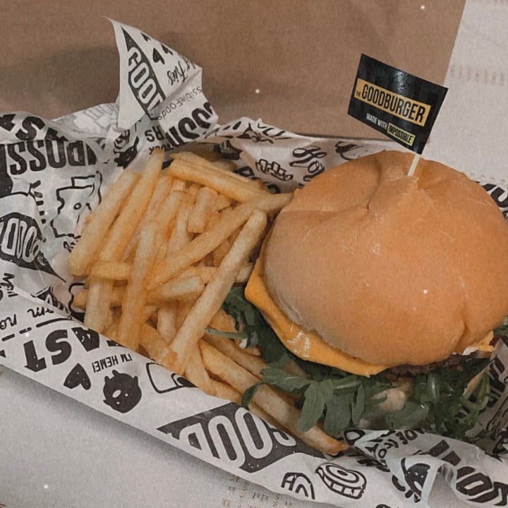 photo of The Goodburger Food Truck The Black Tie shared by @serenat on  12 Aug 2020 - review