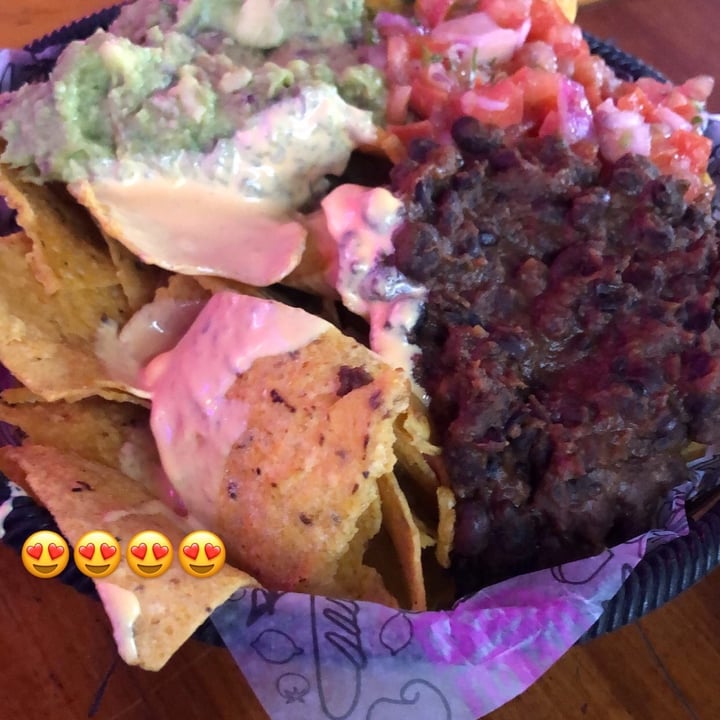 photo of Lado V Nachos Con Todo shared by @leeeila on  27 Jul 2022 - review