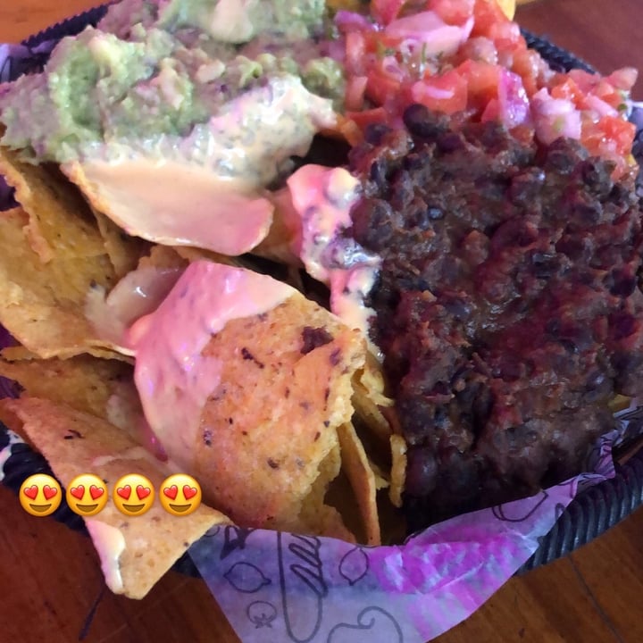 review photo of Lado V Nachos Con Todo shared by @leeeila on 27 Jul 2022 - review