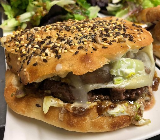 review photo of Estilo Veggie Lomito Gourmet shared by @manuchicago on 21 Aug 2020 - review