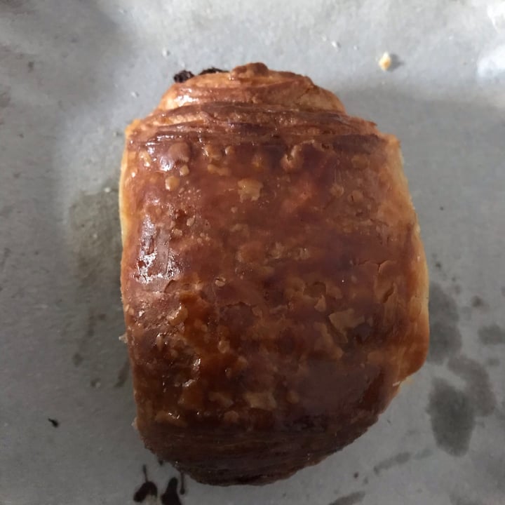 photo of MOLA Pain Au Chocolat shared by @esteficasotti on  17 Aug 2020 - review