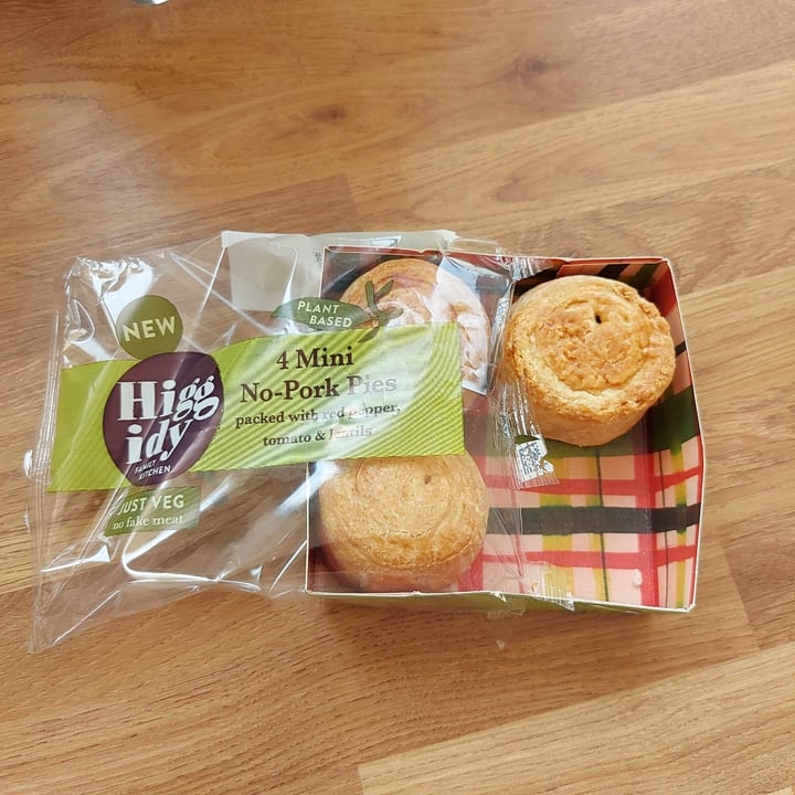 photo of Higgidy 4 mini no-pork pies shared by @charlielouise87 on  07 Mar 2021 - review