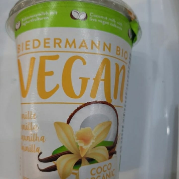 review photo of Biedermann Bio Yogur de coco shared by @lediana on 03 May 2022 - review