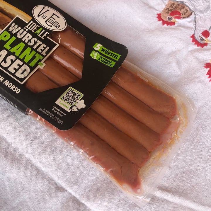 review photo of Via emilia Wurstel Plant Based shared by @hellohappyvegan on 23 Aug 2021 - review