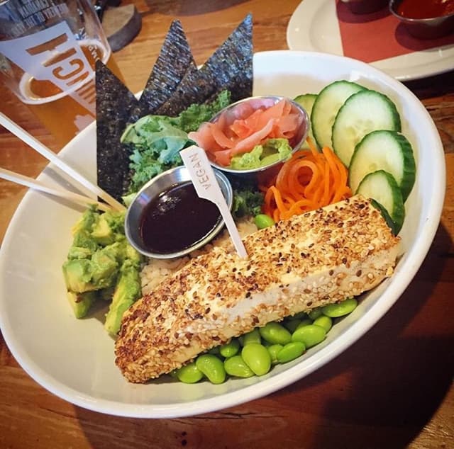 Foto del piatto “Vegan Asian Bowl”