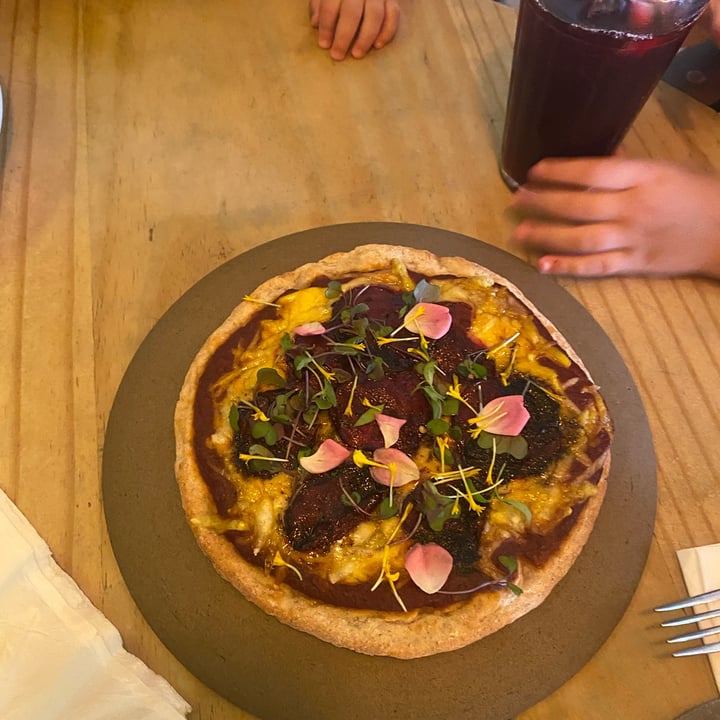 photo of .Org Bistrô pizza de "peperonni" shared by @liviaraick on  12 May 2022 - review