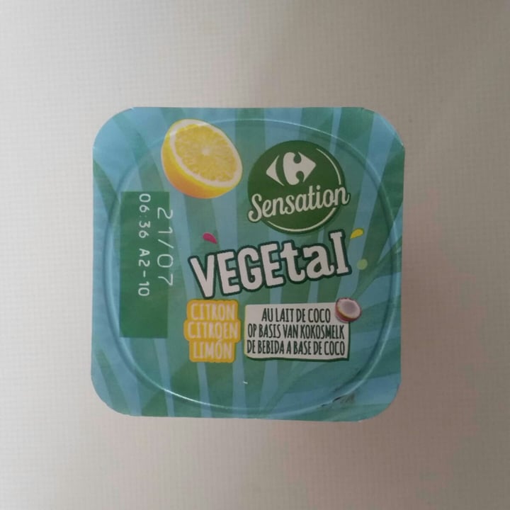 photo of Carrefour Sensation Vegetal Yogur Con Base de Coco Sabor Limón shared by @yerbabuena on  16 Jul 2022 - review