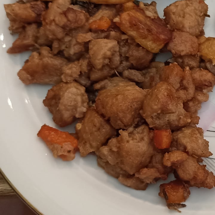 review photo of La Schiscetteria spezzatino di soia shared by @marydelbasso on 08 Jul 2022 - review