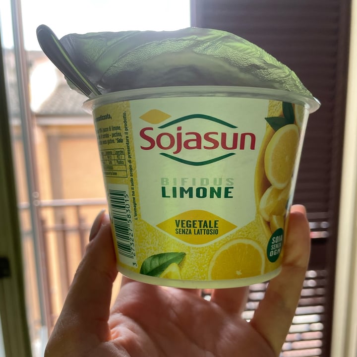 photo of Sojasun Bifidus Limone shared by @francescavilla on  22 May 2022 - review