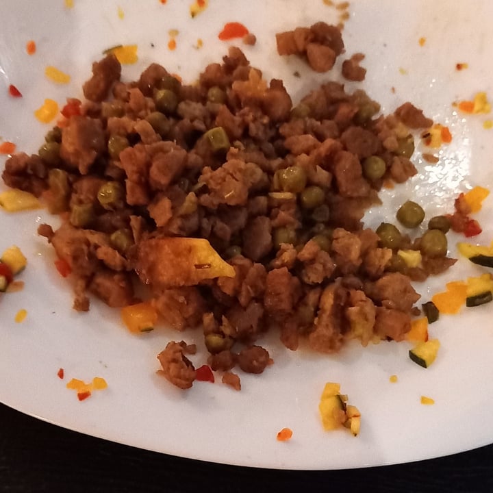 review photo of Veganda Straccetti di soia con patate e piselli shared by @danycolo on 10 Jul 2022 - review