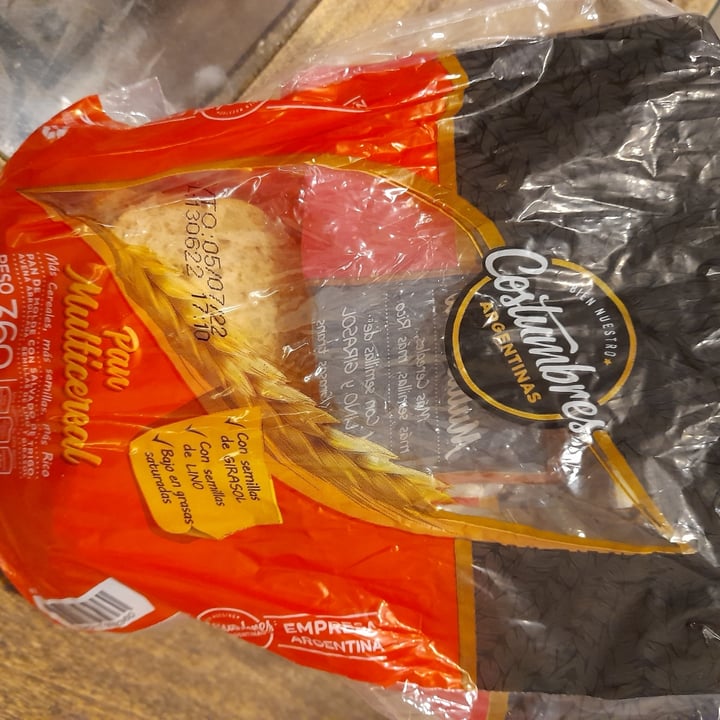 review photo of Costumbres Argentinas Pan Multicereal shared by @gonengel on 30 Jun 2022 - review