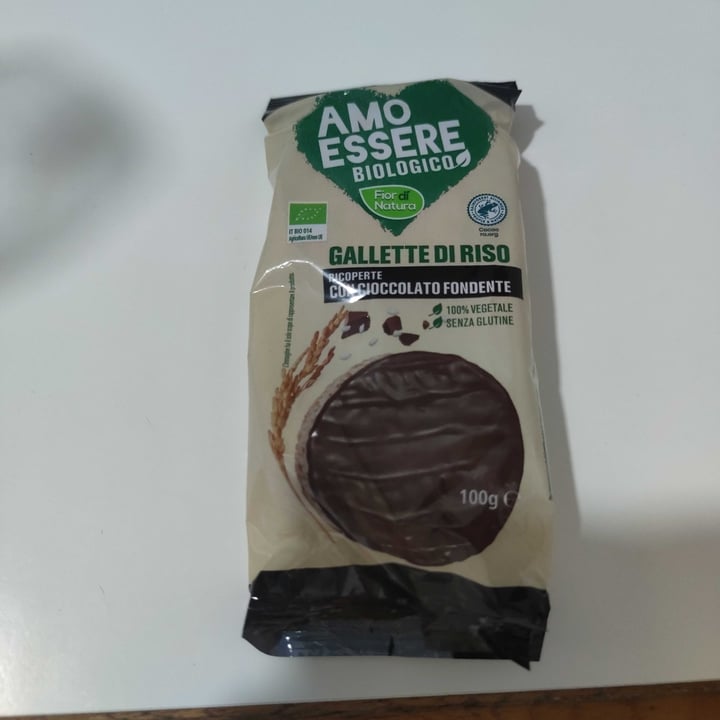 photo of Fior di Natura Gallette Ricoperte Al Cioccolato Fondente shared by @lauraes on  03 Jul 2022 - review