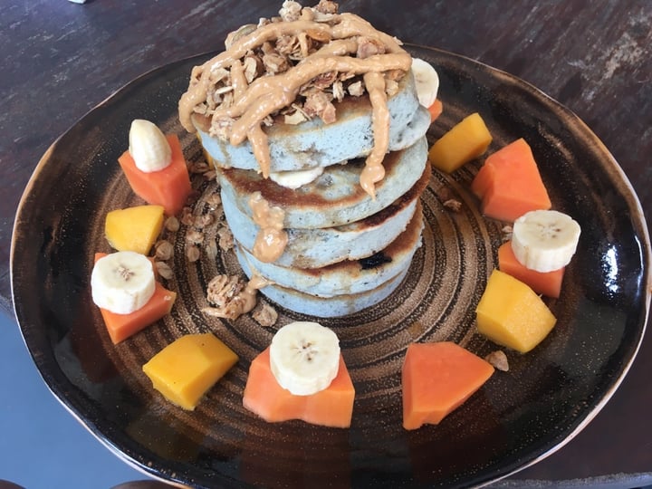 photo of Bom Bowls Blueberry Pancake shared by @gillhibbitt on  27 Dec 2019 - review