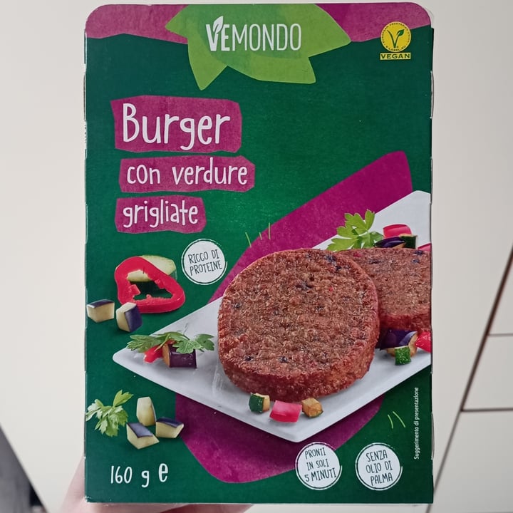 review photo of Vemondo Burger con Verdure Grigliate shared by @camillacespi on 09 Apr 2022 - review