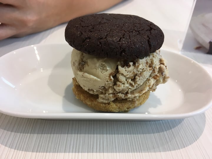 photo of Kind Kones Sticky toffee ice cream cookie sandwich shared by @boon on  21 May 2019 - review