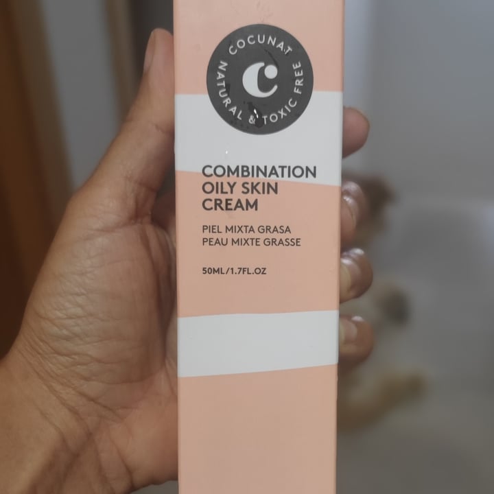 review photo of Cocunat combination oily skin cream shared by @angely123 on 26 May 2022 - review