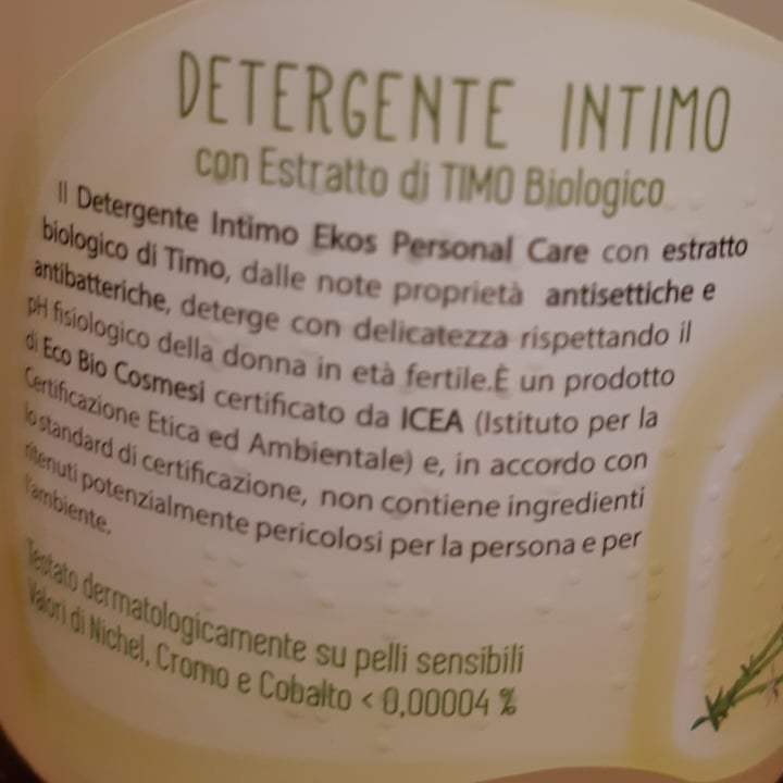 photo of Ekos personal care Detergente Intimo Estratto Di Timo shared by @misswl73 on  31 Jul 2021 - review