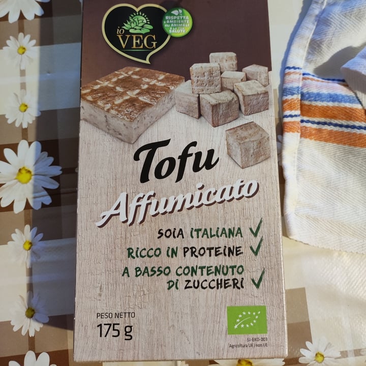 photo of ioVEG Tofu Affumicato shared by @elenaielasi on  24 Oct 2022 - review
