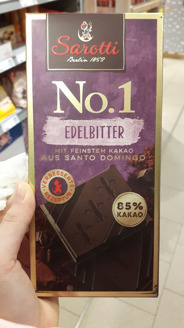 photo of Sarotti Sarotti 85% Cocoa Dark Chocolate shared by @darkchocoholic on  24 Dec 2018 - review