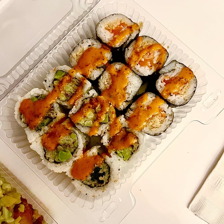 photo of Tenon Vegan Sushi Spicy Crispy Broccoli Roll shared by @thealexrae on  13 Dec 2021 - review