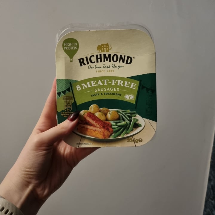 review photo of Richmond Richmond Meat Free Sausages shared by @chupbailey on 16 Nov 2021 - review