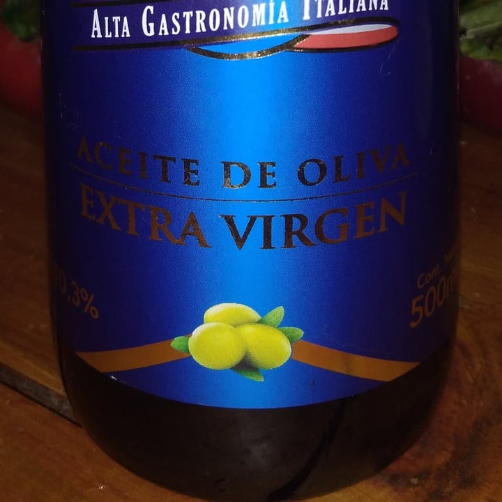 photo of Talliani Aceite De Oliva Extra Virgen shared by @constanza0812 on  13 Jul 2021 - review