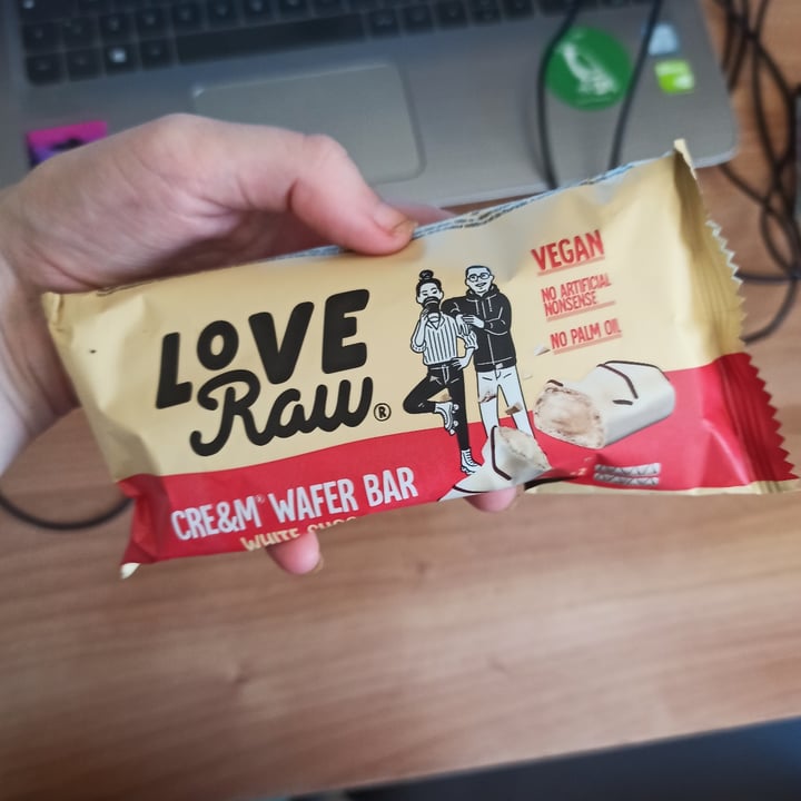 photo of LoveRaw Caramelised Biscuit Cream Wafer Bar shared by @fifill on  30 Sep 2022 - review