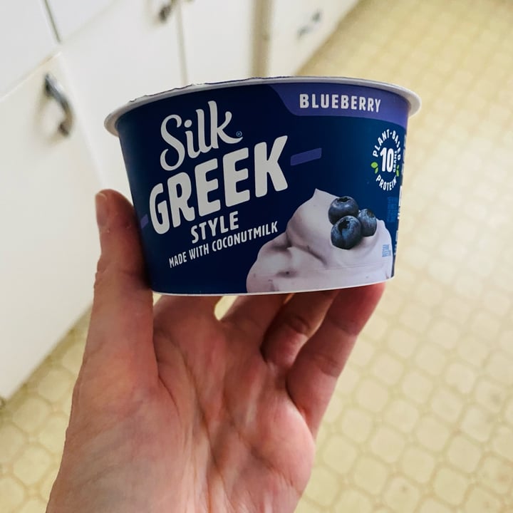 photo of Silk Greek Style Yogurt Alternative - Blueberry shared by @beckyyy on  13 Jun 2022 - review