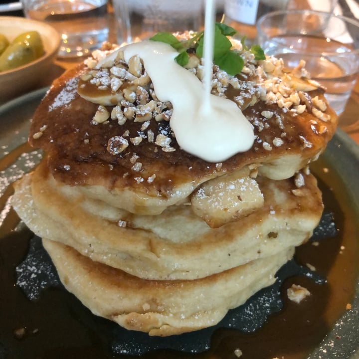 review photo of Mildreds Camden Banana butterscotch pancakes shared by @bradgks on 25 Nov 2022 - review