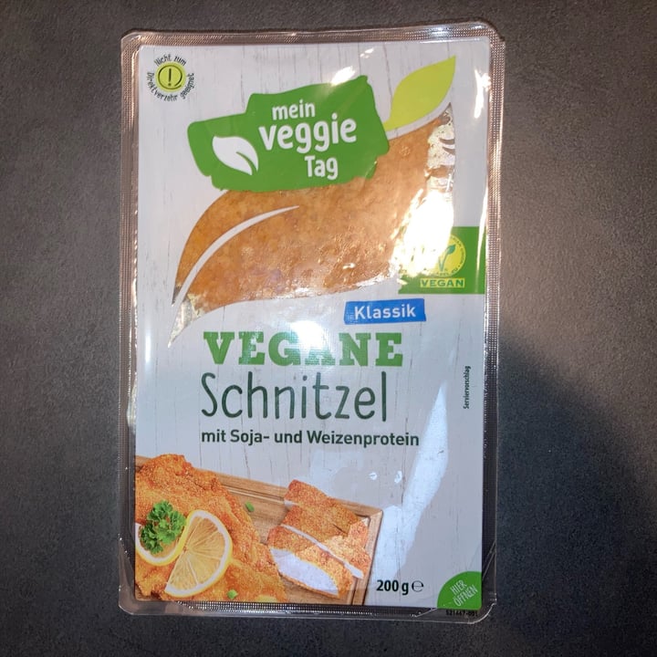 photo of Mein Veggie Tag Vegane Schnitzel klassik shared by @josephineh on  19 May 2022 - review