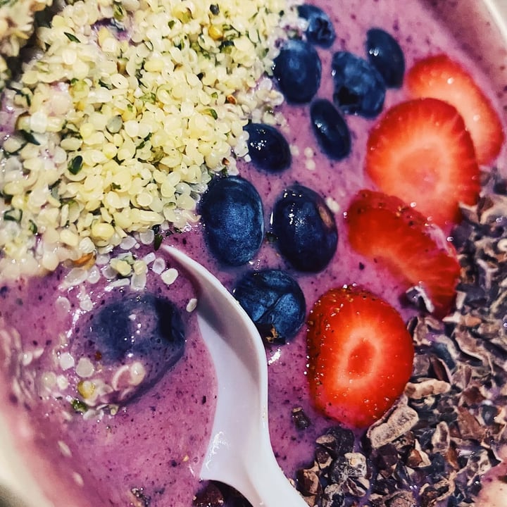 photo of Green Press Acai Bowl shared by @lynnetomlinson on  12 Mar 2021 - review