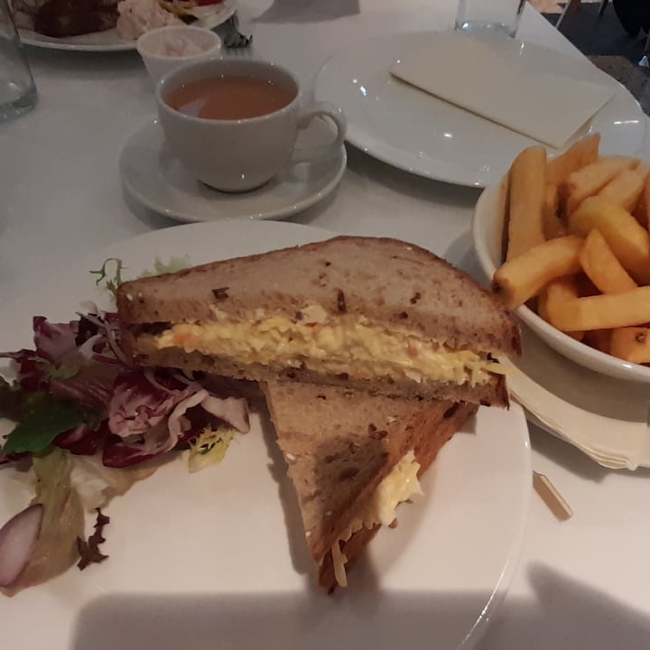 photo of Kelvingrove Art Gallery and Museum cheese savoury shared by @clarewatters on  30 Jul 2022 - review