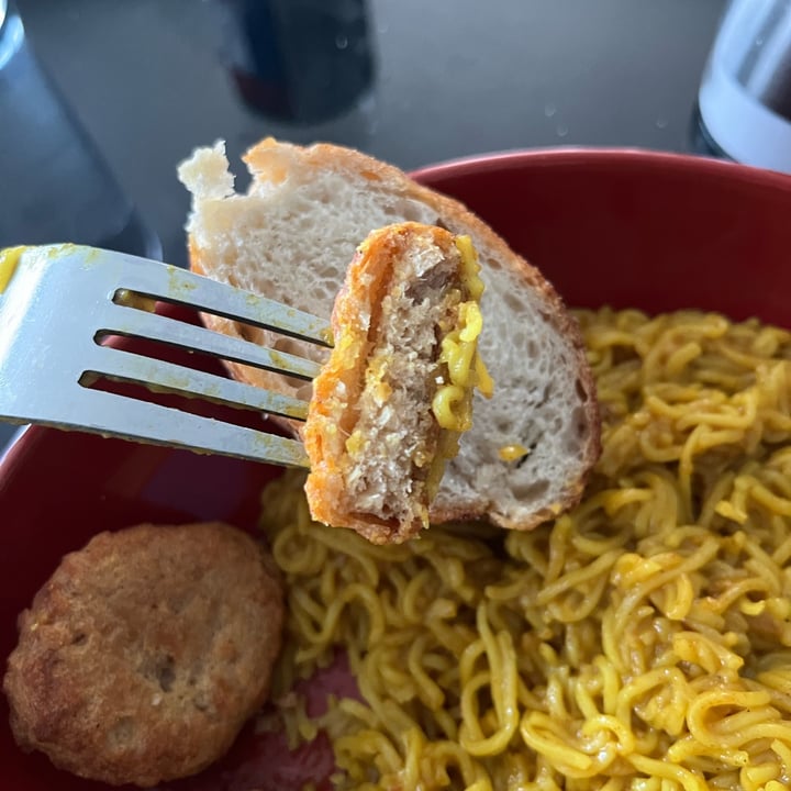 review photo of Tesco Plant Chef Tesco Plant Chef Breaded Meat Free Nuggets shared by @letseatlessmeat on 10 Apr 2022 - review