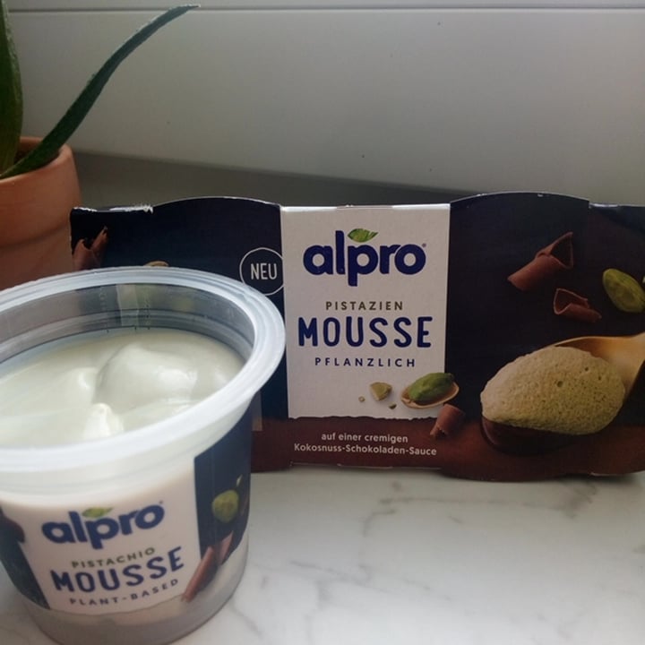 photo of Alpro Pistazien Mousse shared by @gwenda on  06 Apr 2021 - review