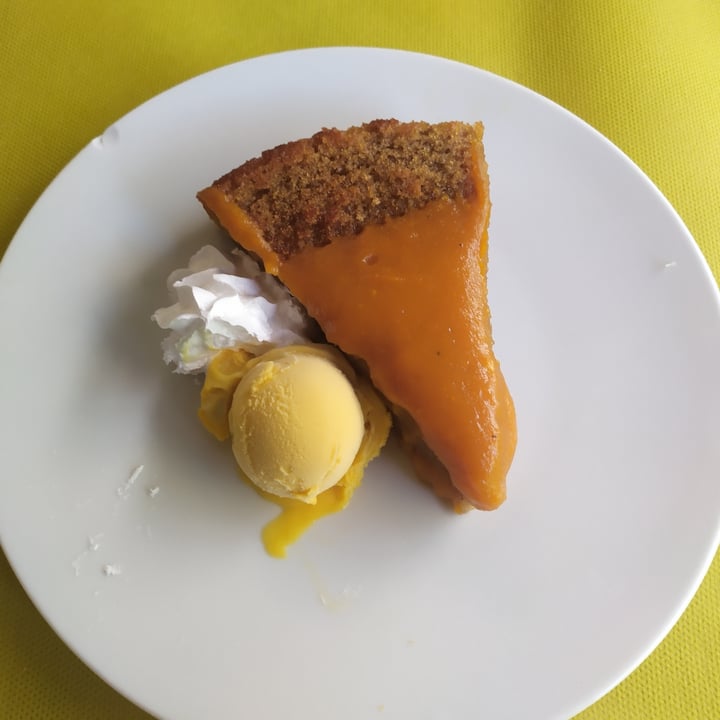 photo of Green Bistrot Tarta De Zanahoria Y Calabaza shared by @mariamas on  24 Oct 2020 - review
