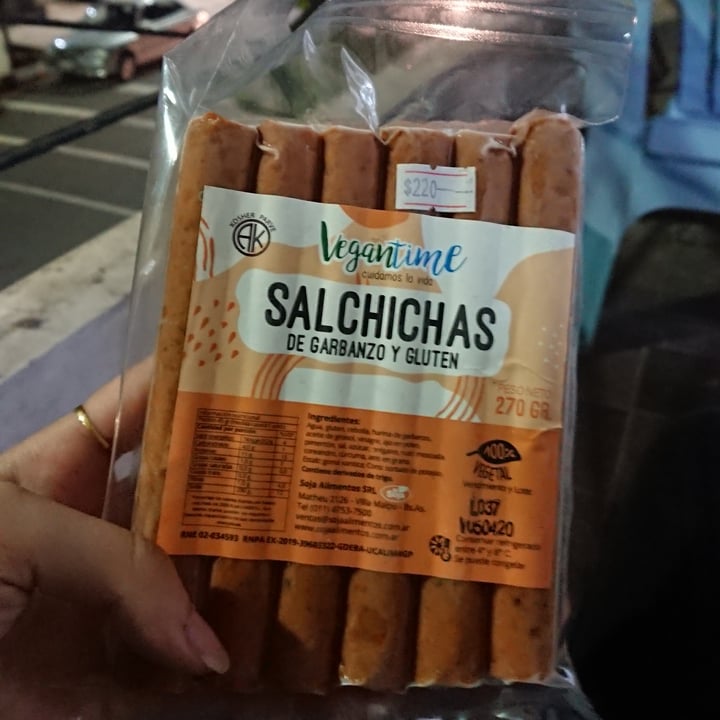 photo of Vegantime Argentina Salchichas de Garbanzo y Gluten shared by @agusgobbi on  31 May 2020 - review