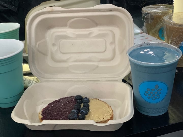 photo of Mora Mora (To go) Nuts and jelly shared by @elmiomundovegano on  03 Mar 2020 - review