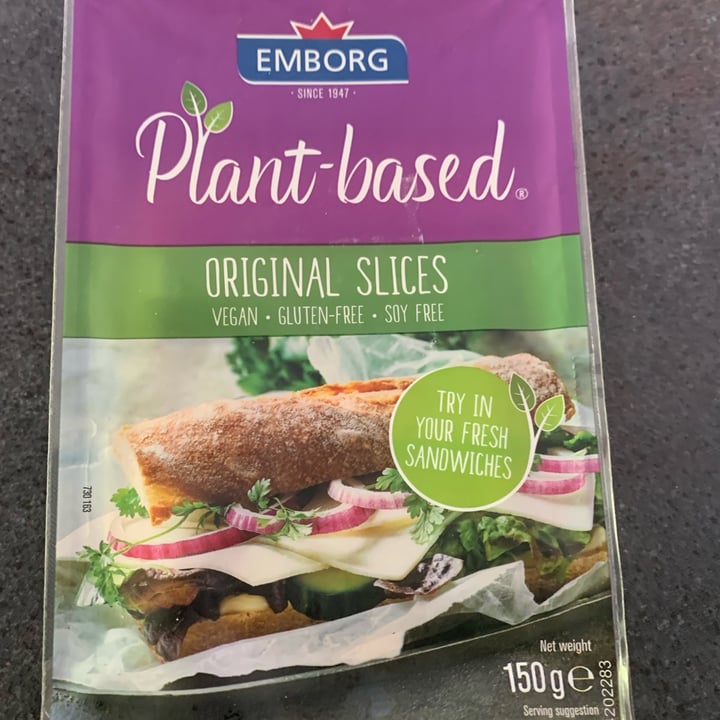 photo of Emborg plant based cheese original shared by @greendawning on  10 Sep 2022 - review