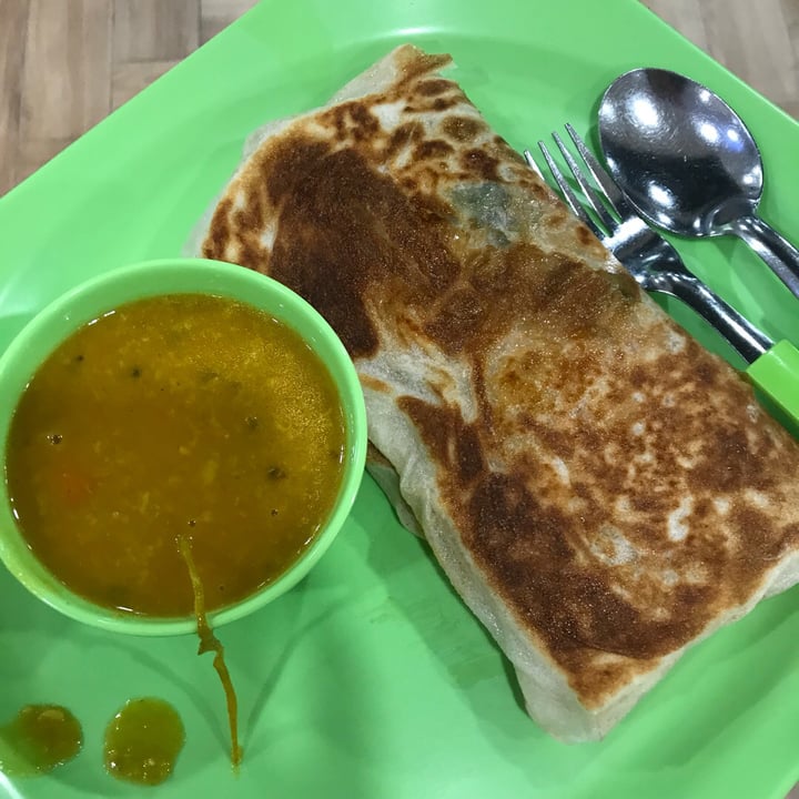 photo of Flavours @ UTown (Foodclique) Vegetable prata shared by @opheeeliaaa on  28 Nov 2019 - review