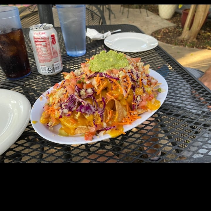 review photo of Viva Vegeria Classic Vegan nachos shared by @vikkig on 17 Aug 2022 - review