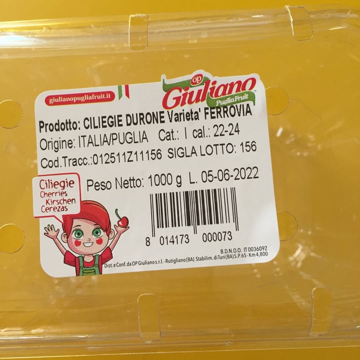 review photo of giulianopugliafruit ciliegie durone ferrovia shared by @zonafranca99 on 09 Jun 2022 - review