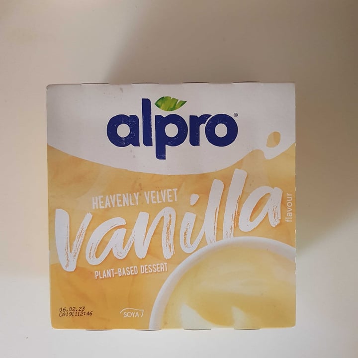 photo of Alpro Heavenly Velvet Vanilla Dessert shared by @streppi9 on  28 Oct 2022 - review